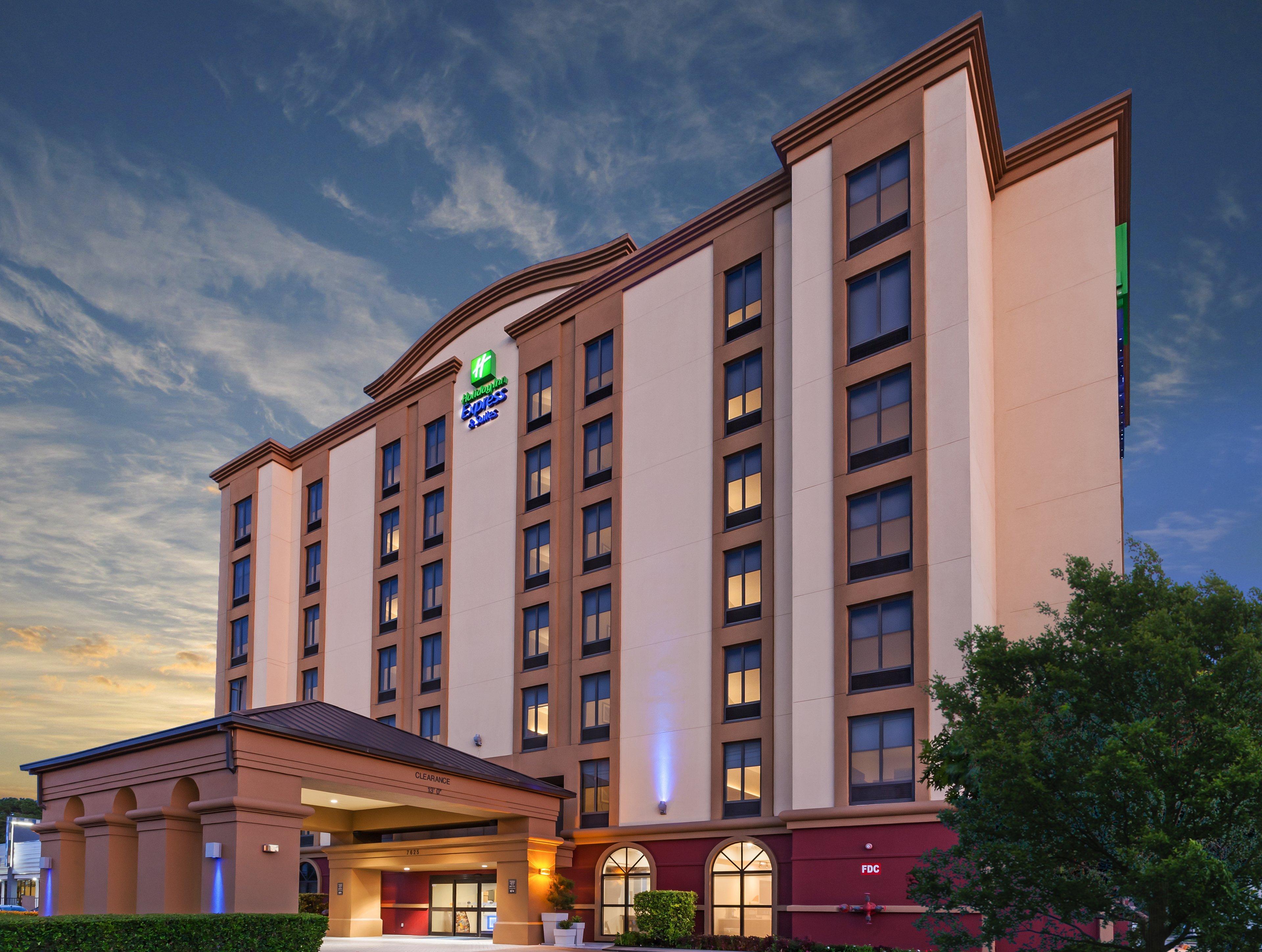Holiday Inn Express & Suites Houston - Memorial Park Area By Ihg Zewnętrze zdjęcie