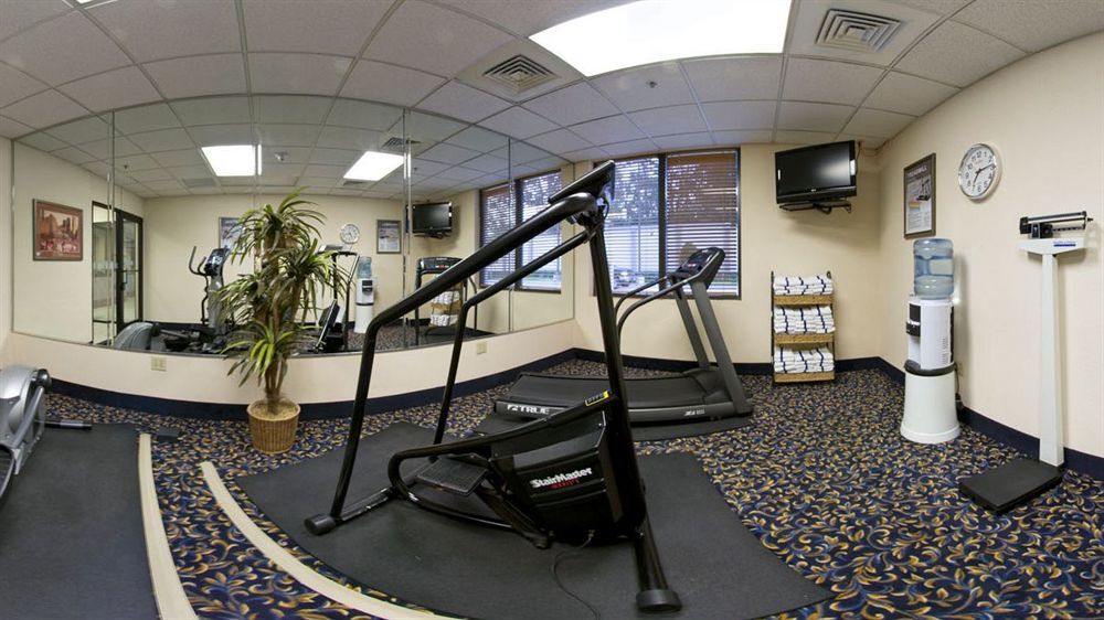 Holiday Inn Express & Suites Houston - Memorial Park Area By Ihg Zewnętrze zdjęcie